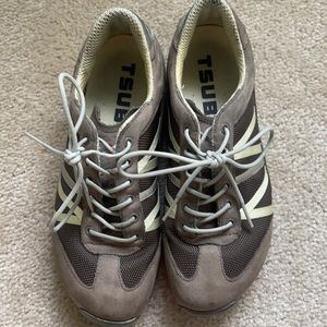 Tsubo sneakers size 7
